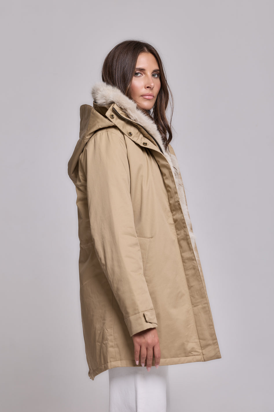 Parka Elegant BEIGE con Collo Alto e Gilet in pelliccia Removibile