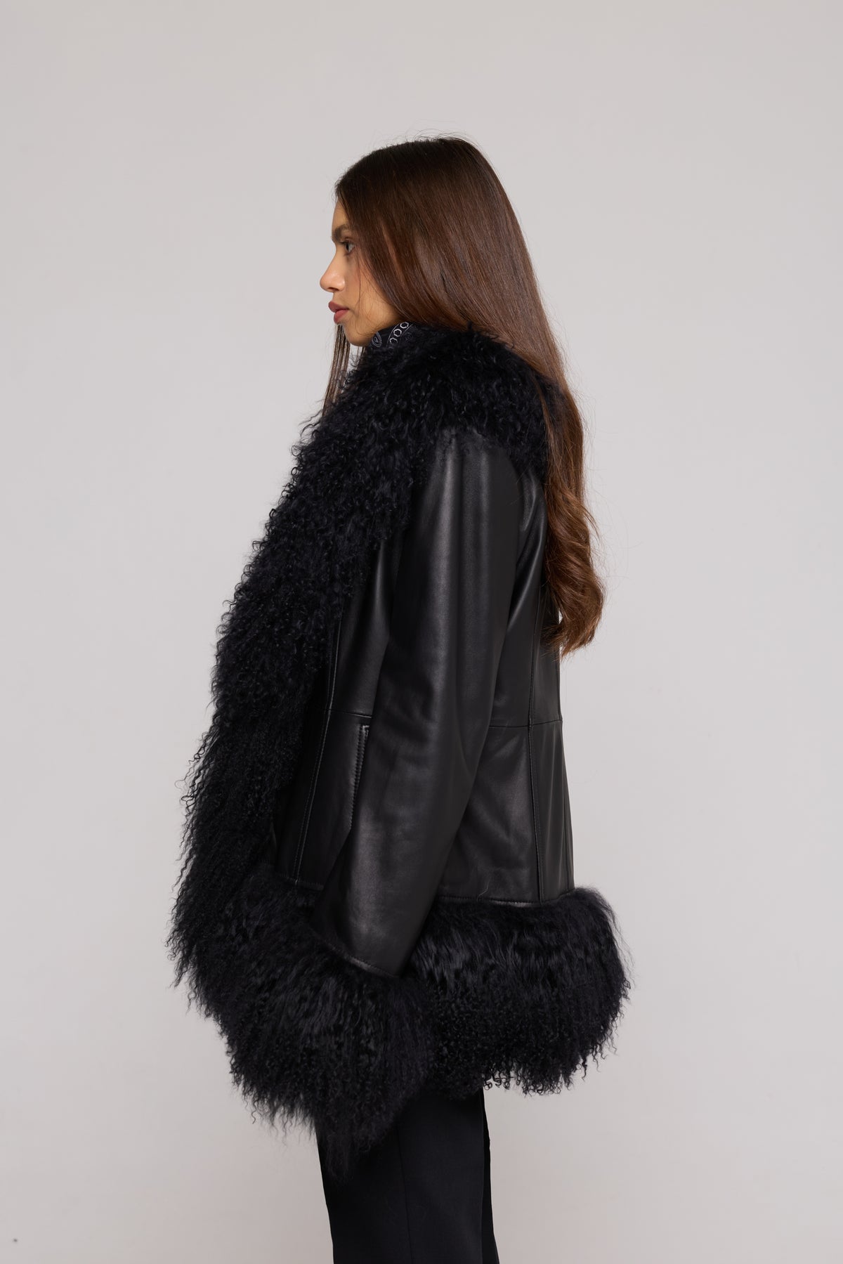 Mongolia Chaqueta de cuero negra