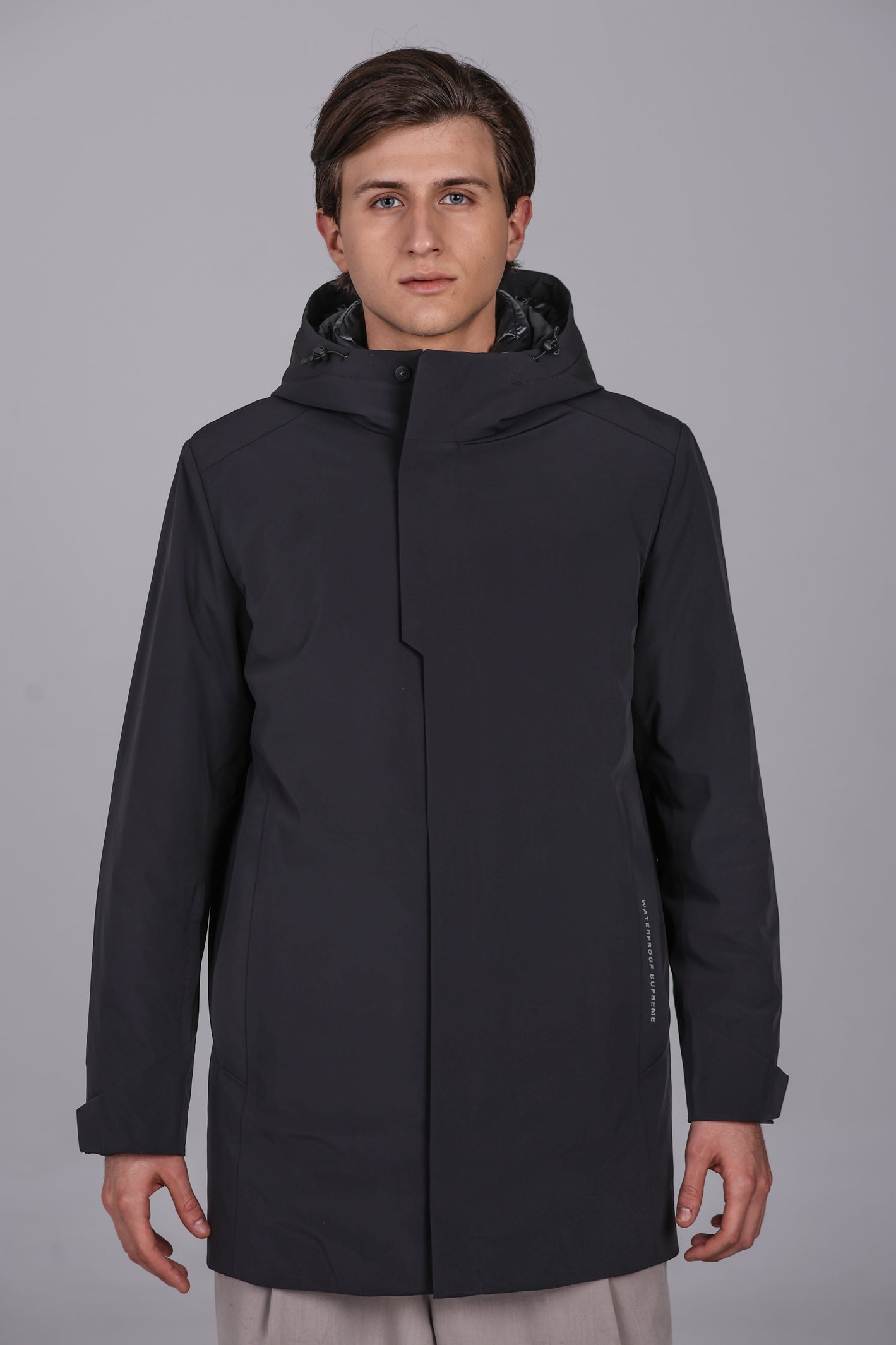 Wasserdichter, langer Parka von Supreme