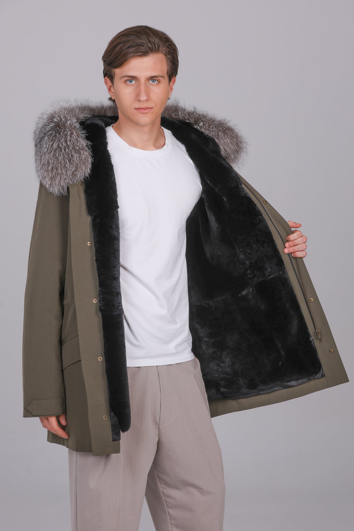 Langer Parka aus wasserdichter Baumwollmischung mit Frostfuchs und Rex-Kaninchen